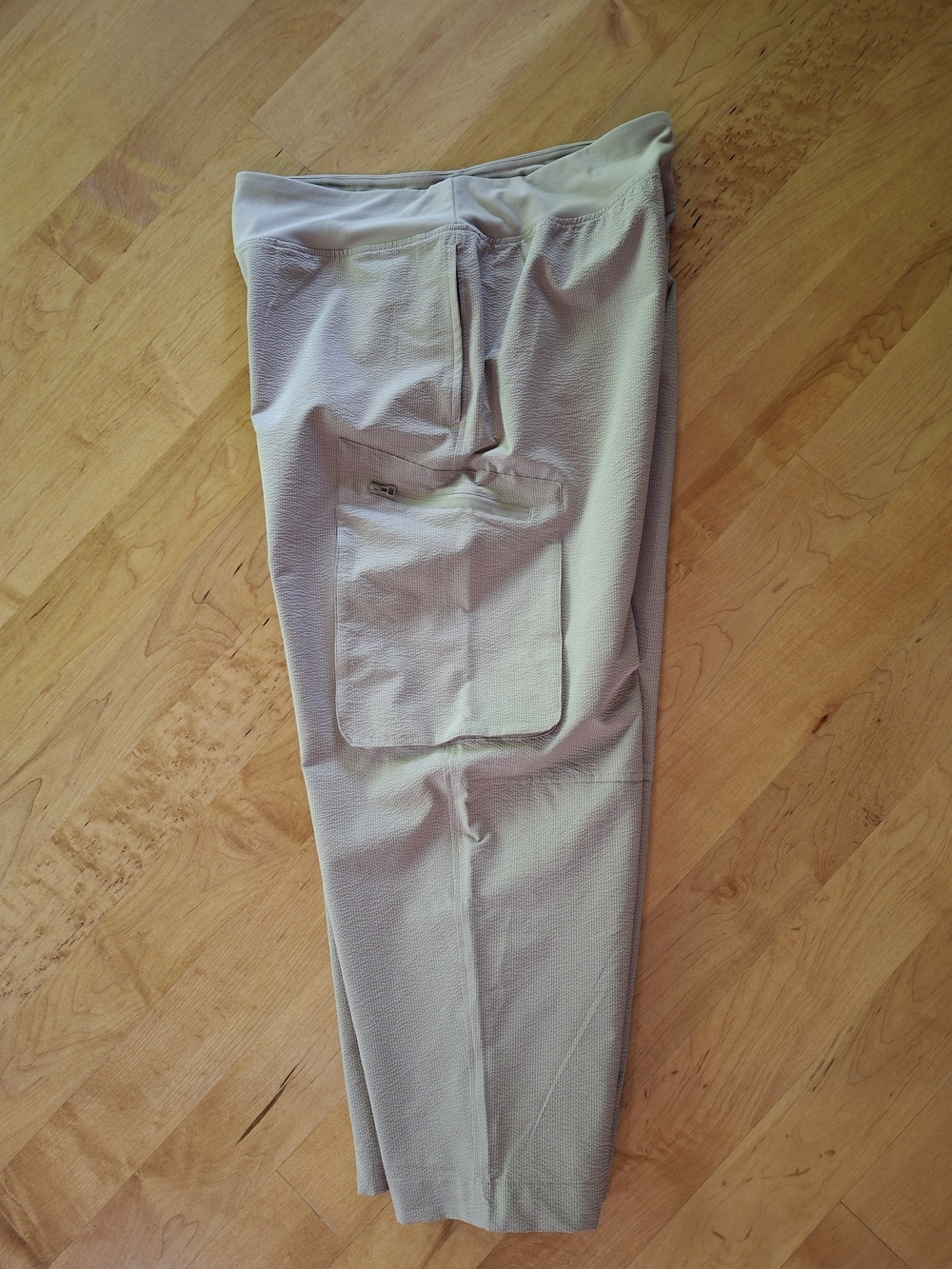 Sage Collective Women's Cropped Utility Pants in Light Beige